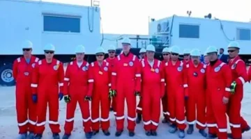 وزير البترول يجري مباحثات مع فريق شركة الحديثة للحفر المصرية في الكويت 1